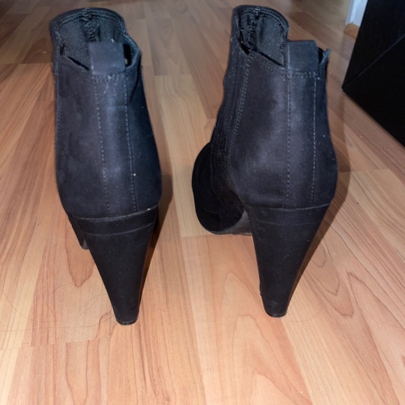 Black H&M booties - Picture 2 of 4